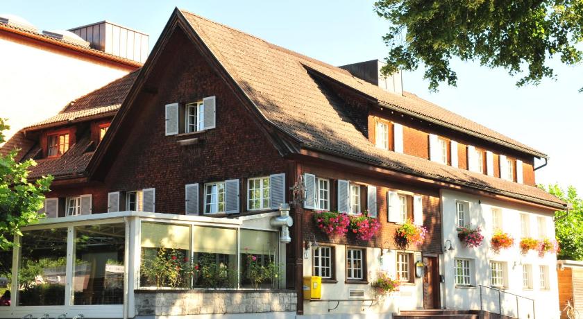 Hotel-Gasthof Lowen — Hotel in Feldkirch