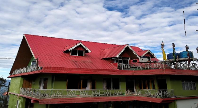 Sherpa Residency and Farmhouse photo