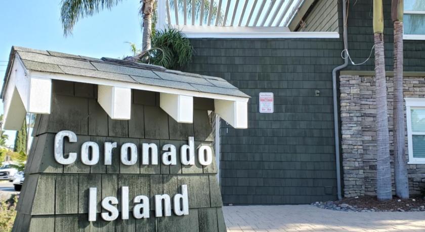 Coronado Island Inn