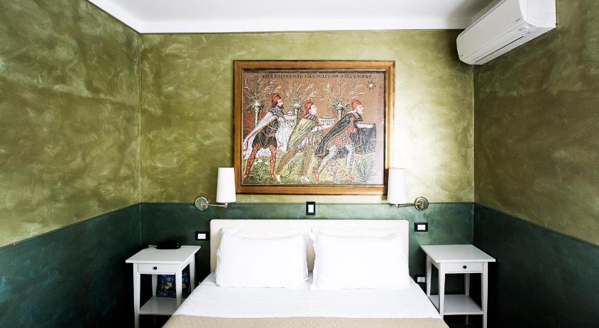 Фото: Двухместный номер эконом-класса (Economy Double Room) 14