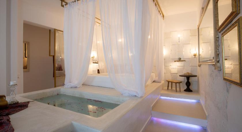 Kouros Exclusive Hotel & Suites