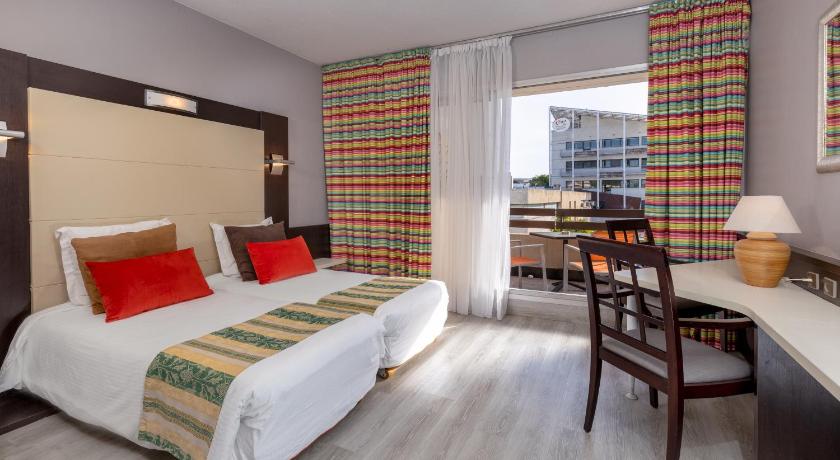 The Originals City, Hôtel Galaxie, Nice Aéroport photo