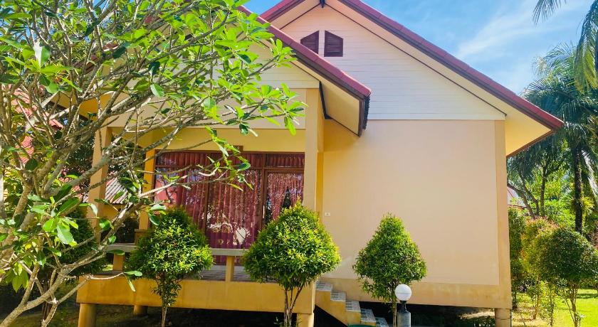 Image of Two-Bedroom Bungalow 2