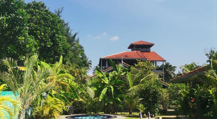 Thambili Cabanas photo