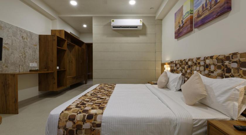 HOTEL FLOURISH INTERNATIONAL photo