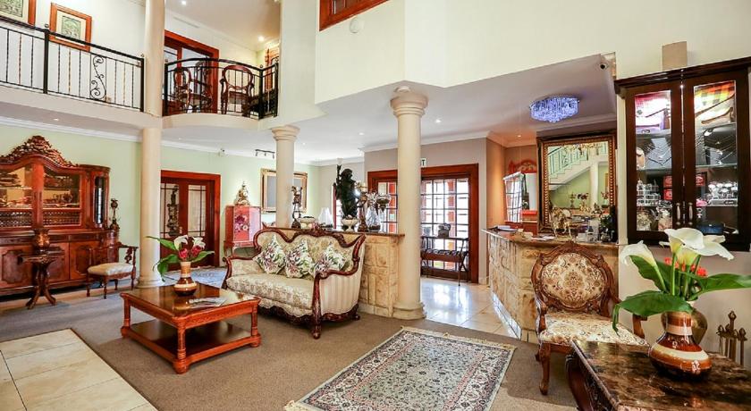 Misty Waves Boutique Hotel photo
