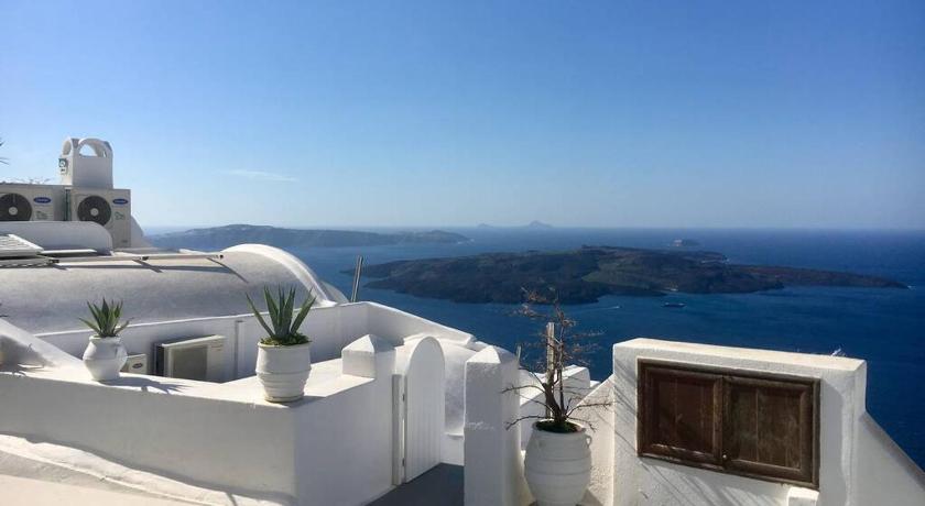 Stefani Cave House Santorini photo