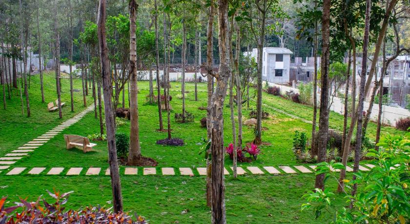 Livgrand Bison Rise Resorts Yercaud Escape