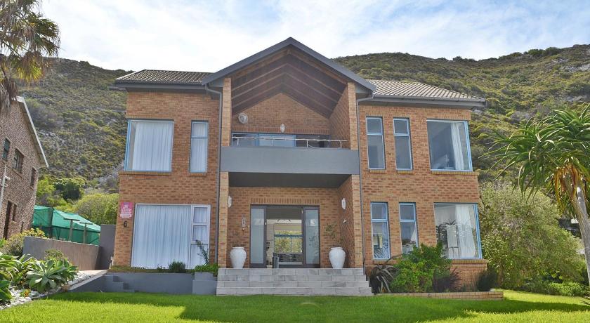 Agulhas Family Beach House — Hotel in Agulhas