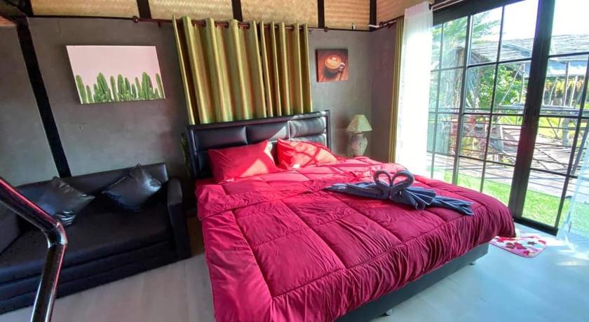 Image of Family Room 0