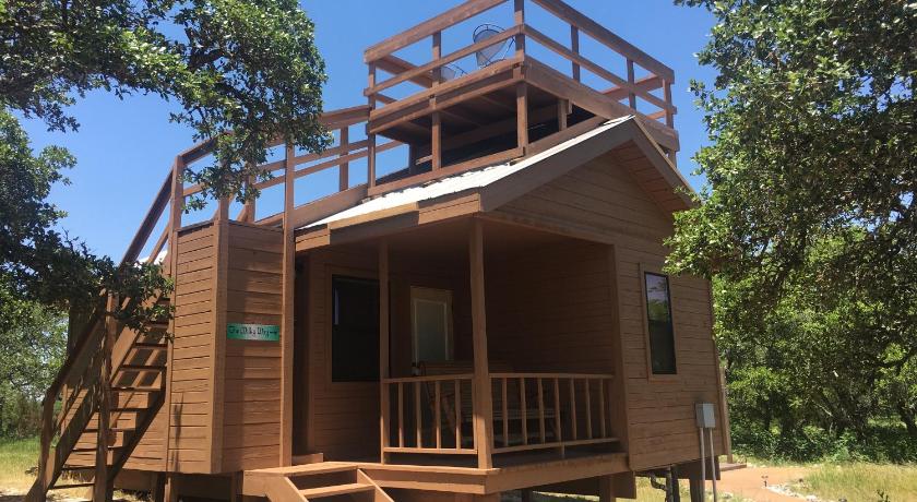 Walnut Canyon Cabins photo