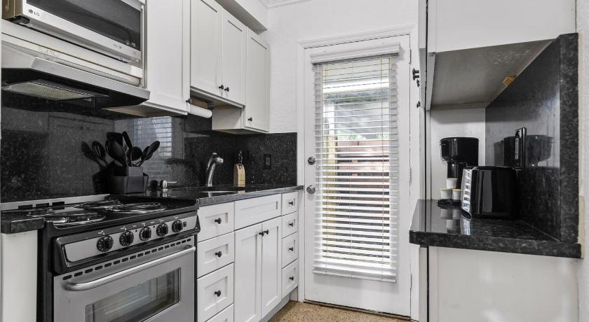 포트 로더데일 (FL) Alani Bay Villas 4성급 숙소 로비