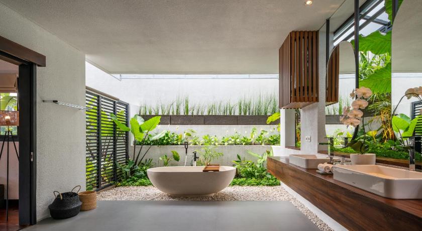 Zenubud Villa - image 8