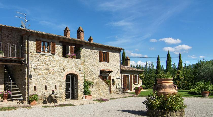 Tuscan Terrace Escape - image 2