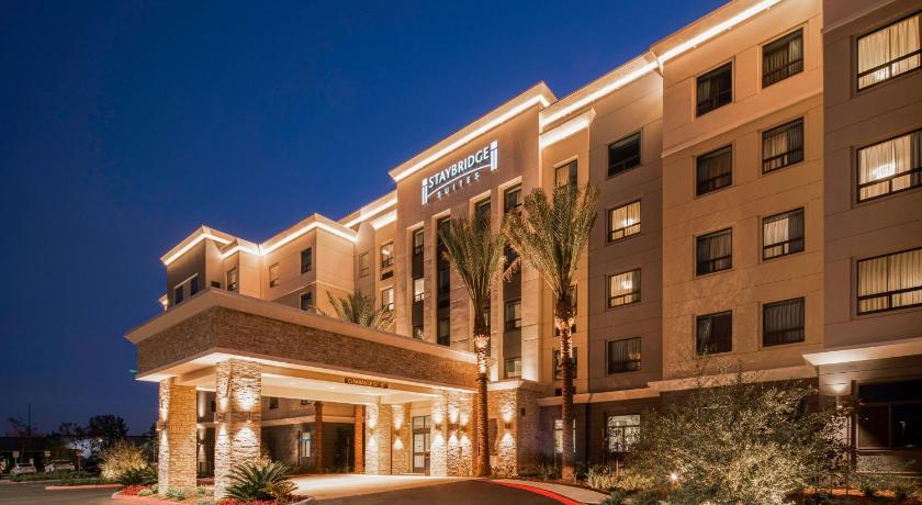 Staybridge Suites Irvine - John Wayne Airport