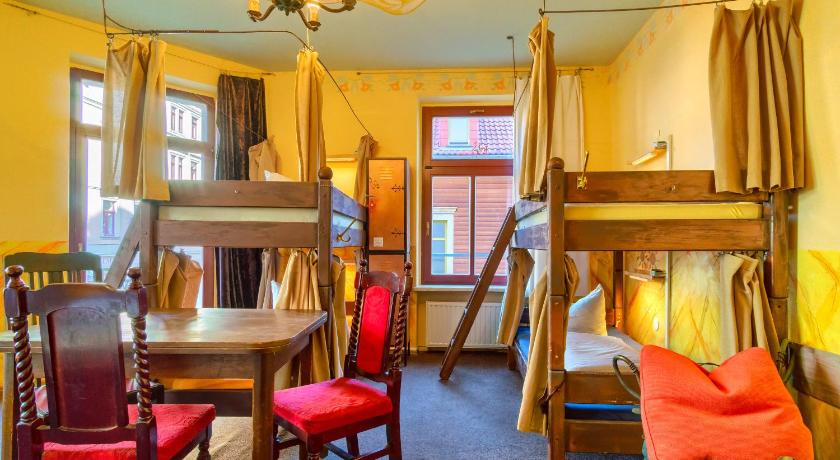 Image of Bed in 6-Bed Dormitory Room 17