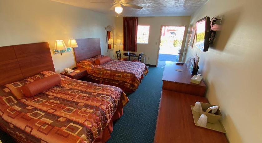 Szoba 2 kétszemélyes ággyal - nemdohányzó (2 Double Beds Non-Smoking) fotója 0