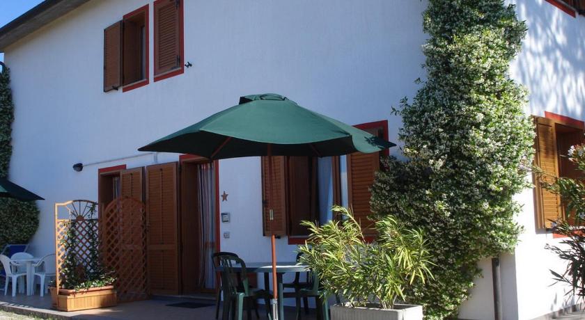Apartment in villa 24 persons with large garden stella - image 36
