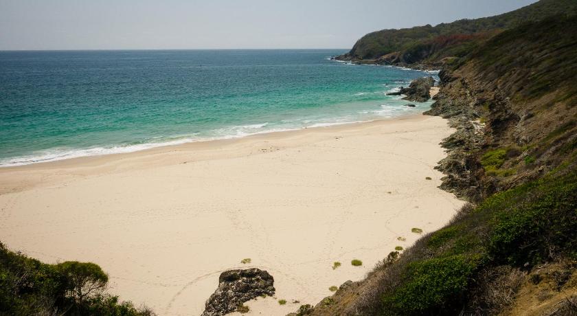 Burgess Beach 2, 41 Burgess Road, Forster photo