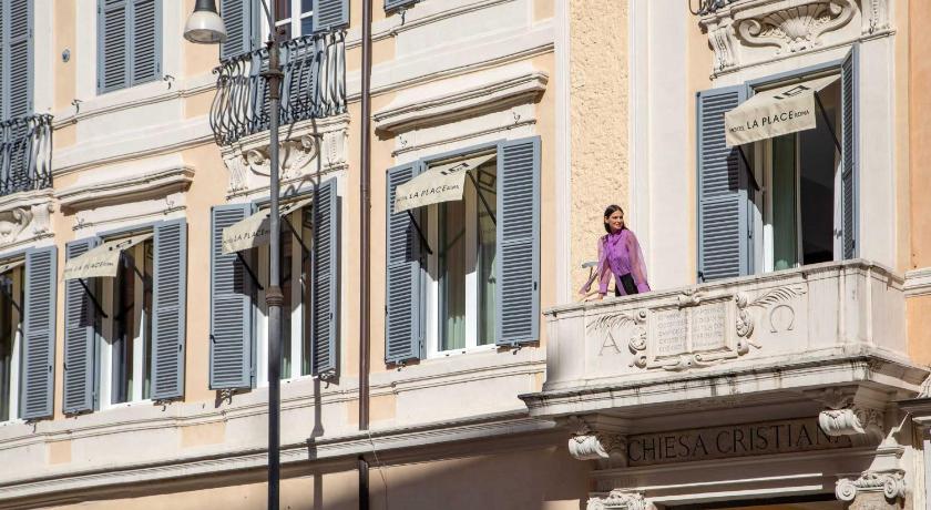 Hotel La Place Roma photo