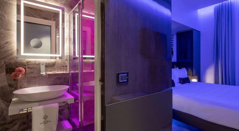 Hotel La Place Roma photo