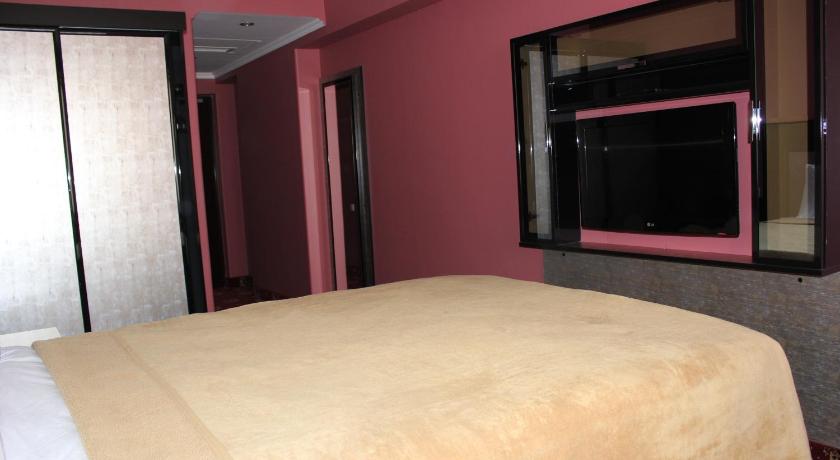 Image of Single Room 3