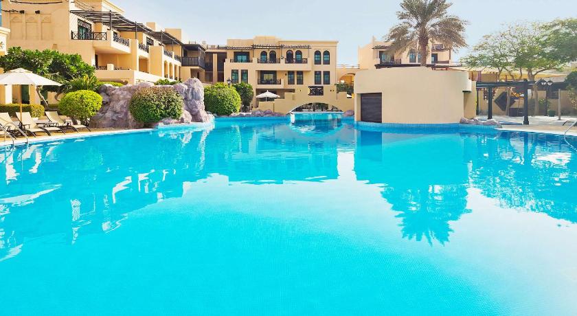 Novotel Bahrain Al Dana Resort - image 9