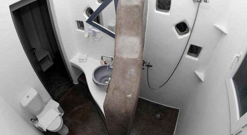 Karma Suites photo