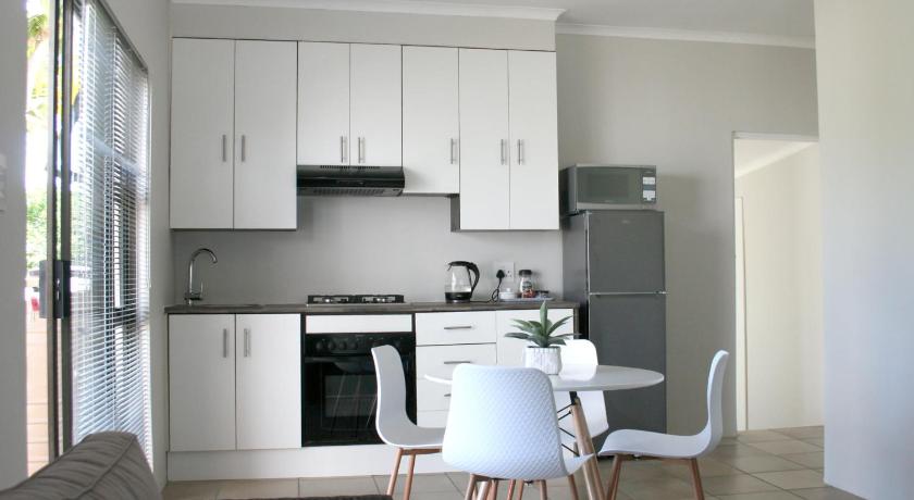 Summit Place - image 4
