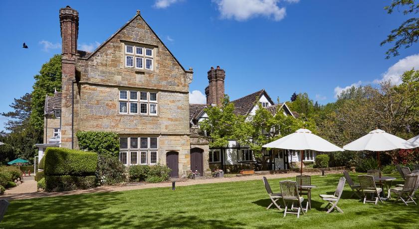 Ockenden Manor Hotel &amp; Spa — Hotel in Cuckfield