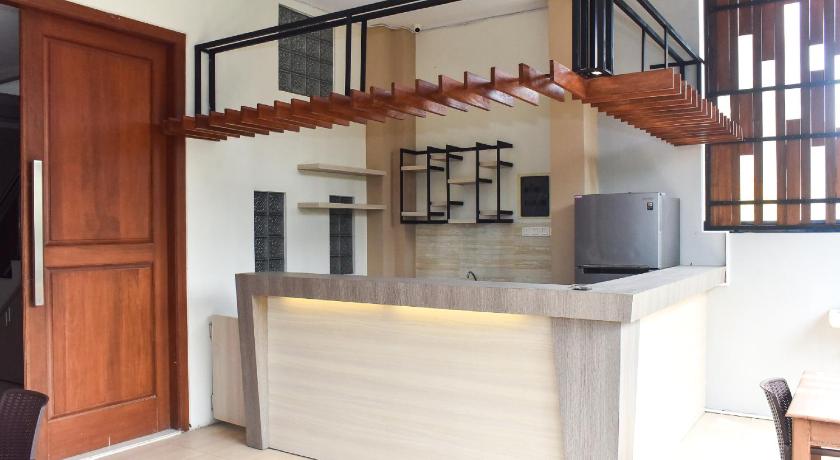 RedDoorz Plus Near Stasiun TVRI Surabaya – Surabaja, IL