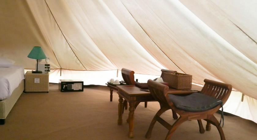 Image of Glamping Tent for 4 Adults 3