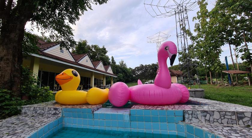 Phutawan Resort photo