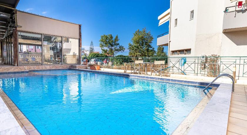 Sun Beach Apartments photo