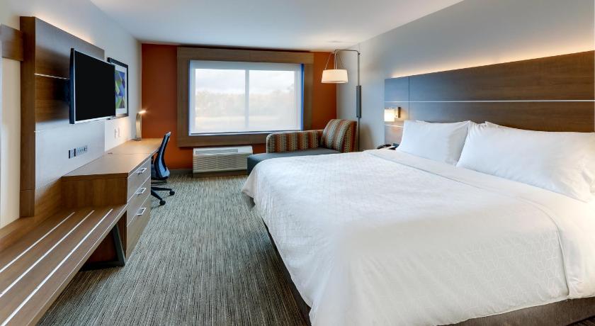 Holiday Inn Express & Suites Middletown - Goshen