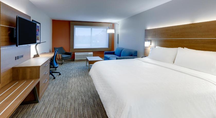 Holiday Inn Express & Suites Middletown - Goshen