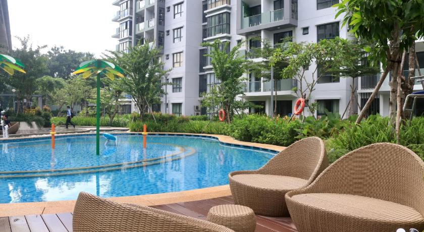 Spacious and Modern Service Apartment in HoChiMinh photo