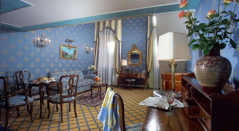 Image of Habitación superior doble (Superior Double Room) 10