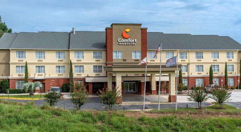 Comfort Inn & Suites Millbrook-Prattville