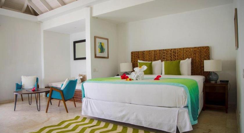 Slika sobe 2nd Row 2 Bedroom Garden Villa 3