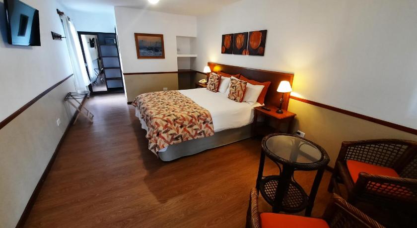 Hotel Austral Ushuaia photo