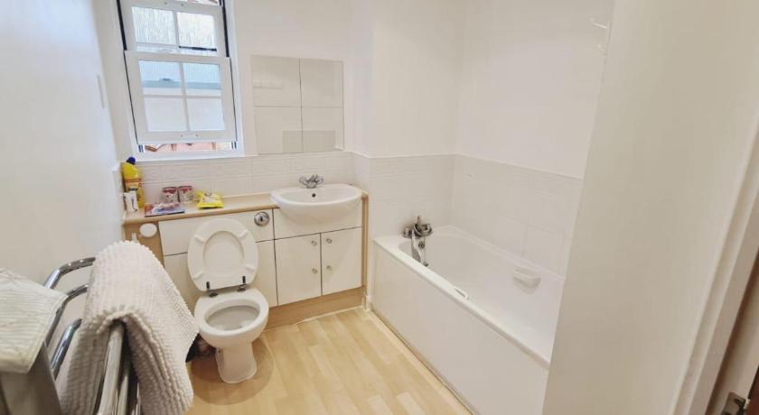 A Beautiful Boutique 2 Bed Ensuite Apartment