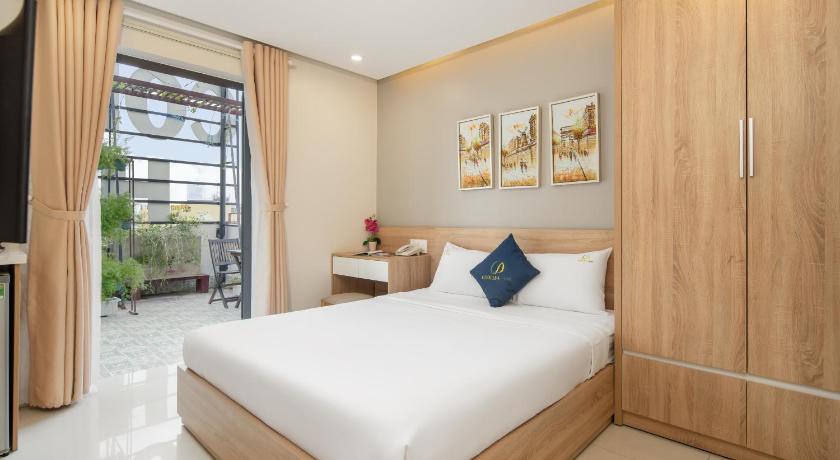 ダナン Codisea Hotel & Travel 2つ星 ホテル 外観