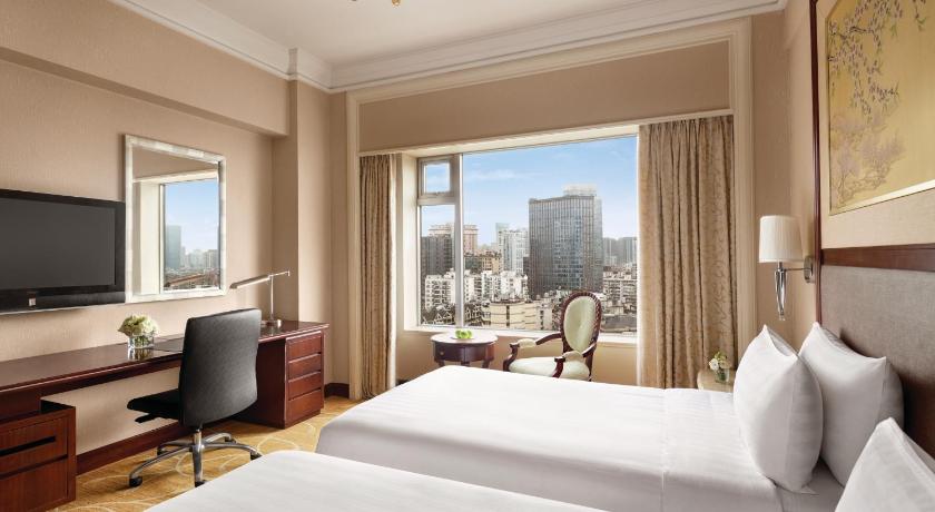 Image of Deluxe Room 2 Twins 1