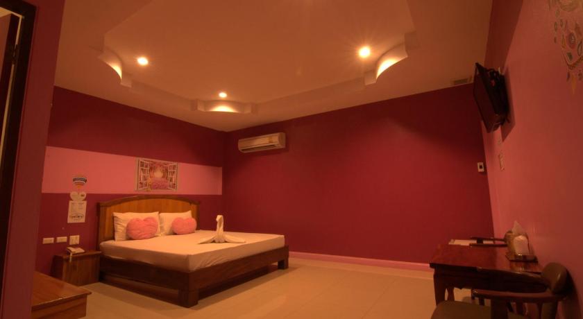 Nakhon Pathom The Palm Resort Kampeang Saen. 3-Star Hotel pool