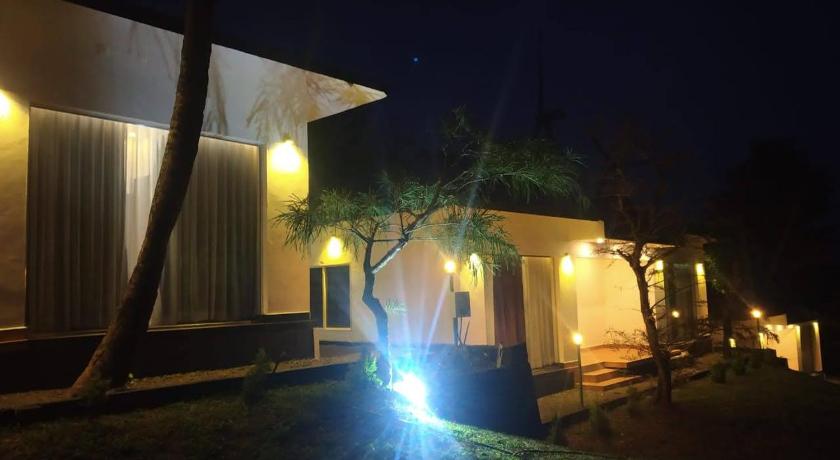 Peakaavu Cottages photo