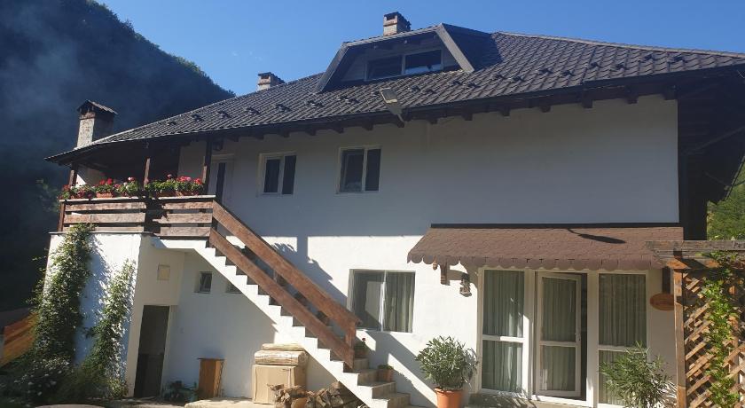 Pensiunea Ardeleanu´ — Hotel in Targoviste