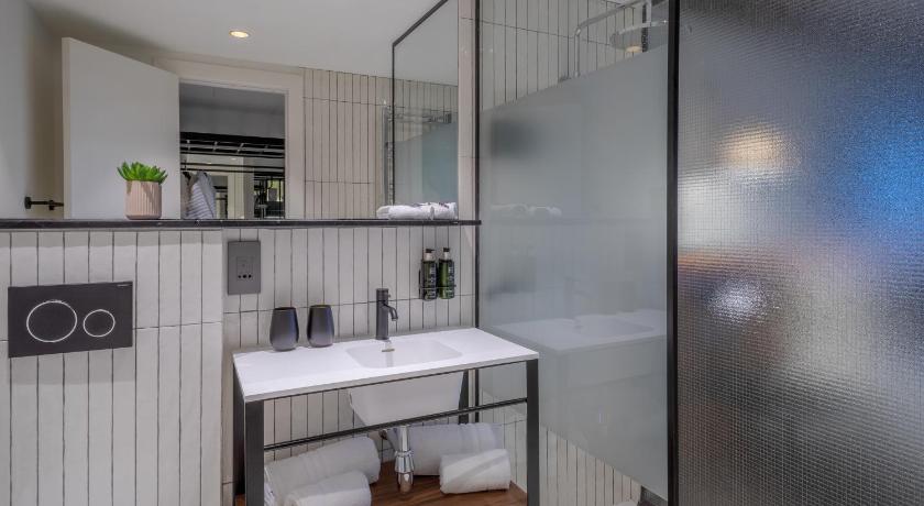 The Level at Melia White House