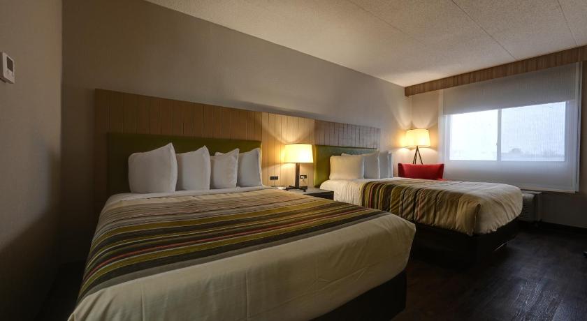 Country Inn & Suites by Radisson, Pierre, SD