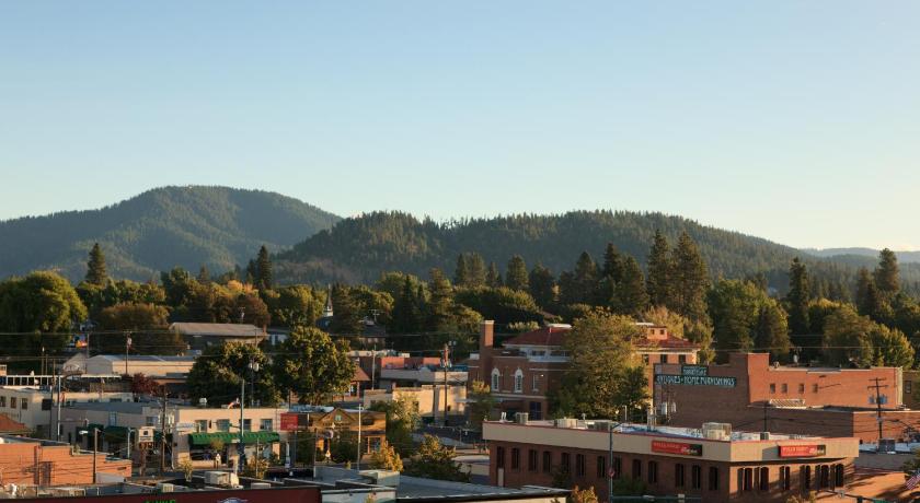 The Roosevelt Inn photo